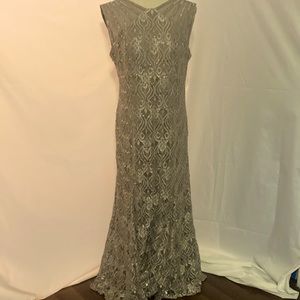 PM Richards tan lace gown with sequins size 12. Great condition